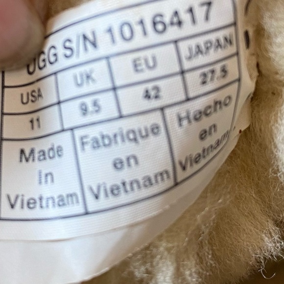 UGG Women's Classic Cuff Mini in Chestnut Size 11 - Picture 7 of 11